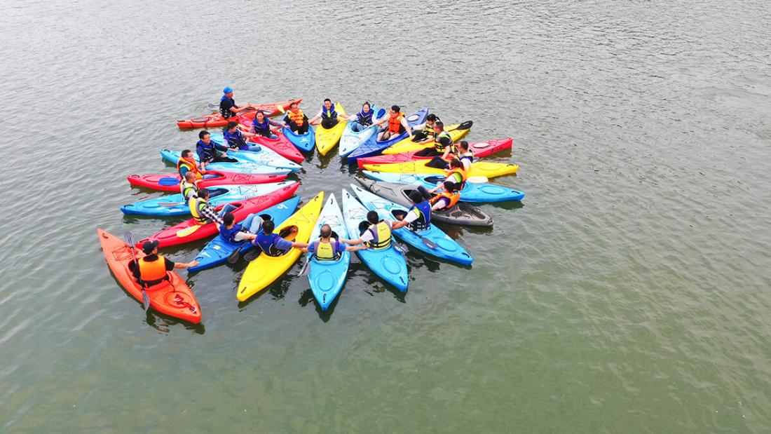 公司劳动标兵、青年先锋标兵拓展活动